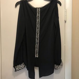 Beaded Guess Top 🖤 Night Out or Celebratory Dinner Date